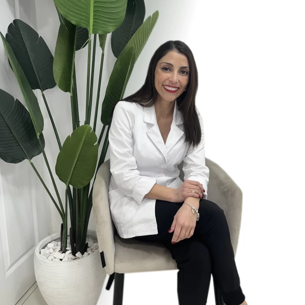 Dra. Melany Uribe Contreras